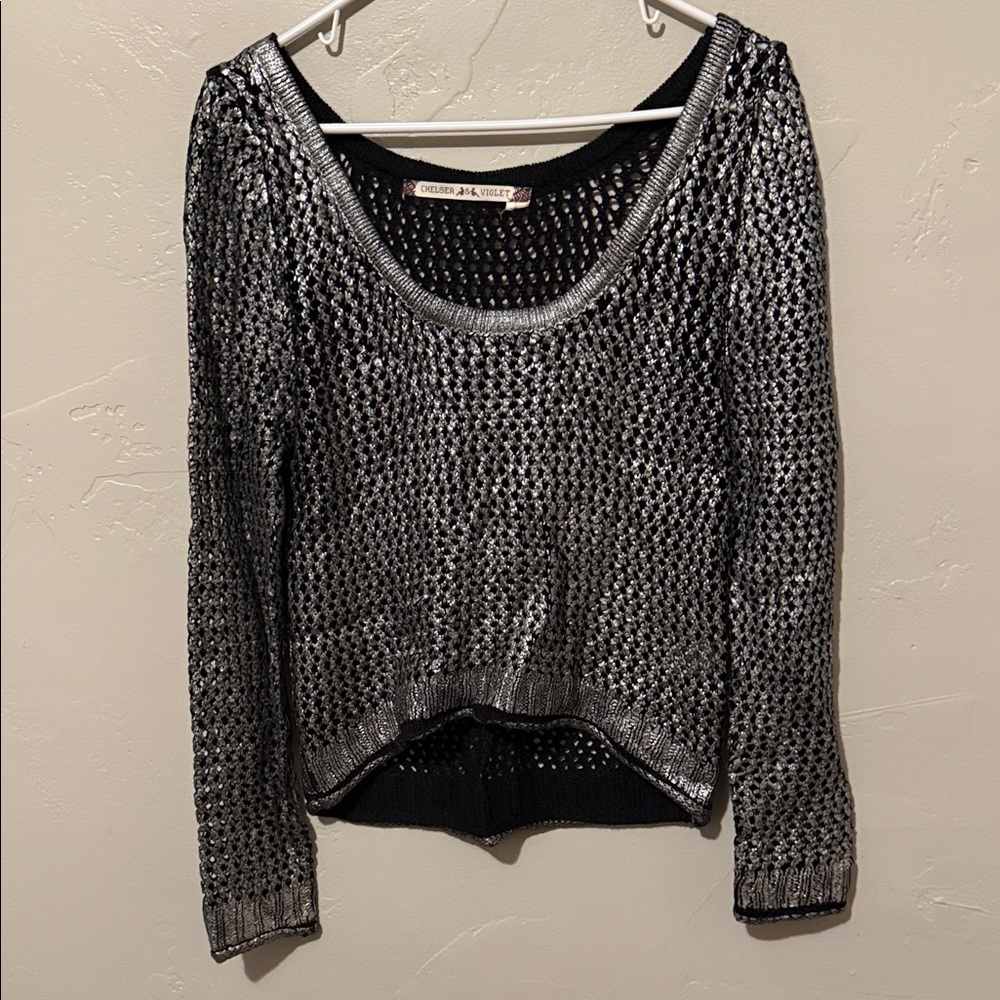 Chelsea & Violet Silver Open Weave Hi-Low Sweater Small